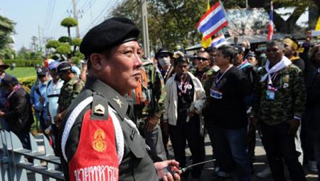Gobierno tailandés no aplazará elecciones pese a violencias