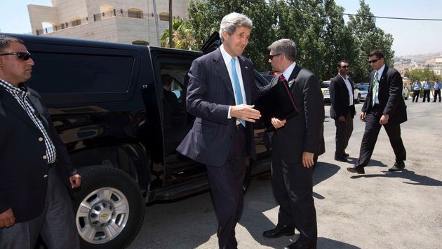 Secretario de Estado Kerry activa negociaciones  Israel- Palestina