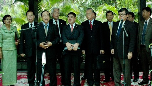 Partido opositor de Camboya mantiene boicot a Parlamento