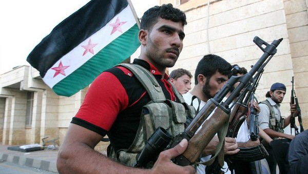 Ejército sirio avanza en Homs debilitando las fuerzas rebeldes