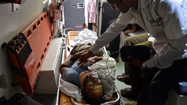 Numerosos funcionarios indios padecen atentados mortales