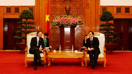 Vietnam y Reino Unido fomentan cooperación en medio ambiente 