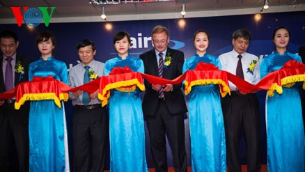 Ponen en marcha primer planta en Vietnam de compañía tecnológica británica Laird