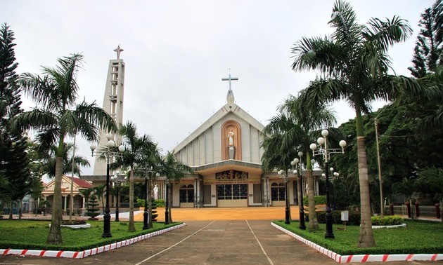 Creyentes católicos de Dong Nai participan activamente en las actividades caritativas y humanitarias