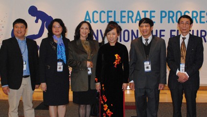 Comunidad internacional aprecia los logros de de Vietnam en la atención a salud de mujeres y niños 