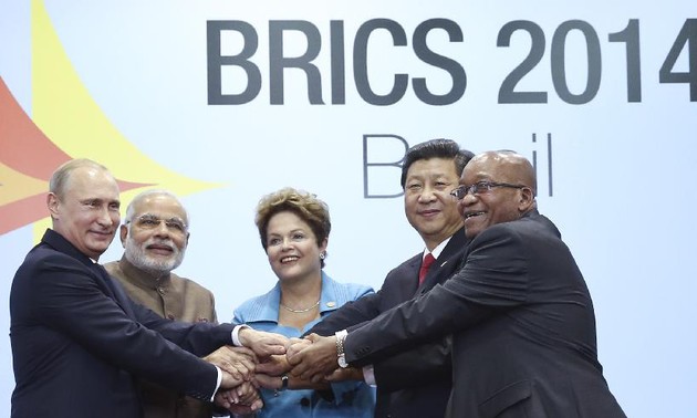 BRICS crea nuevo banco de desarrollo común