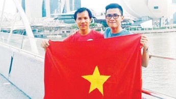 Joven vietnamita viaja por el Sudeste Asiático para promover marca país