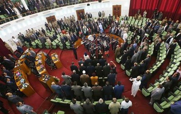 Acuerda Parlamento libio votación presidencial directa