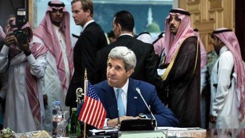 Estados Unidos y países árabes debaten coalición contra yihadistas