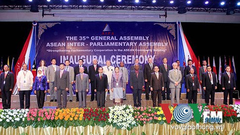 Afirma Asamblea Interparlamentaria de ASEAN su papel en futura Comunidad regional