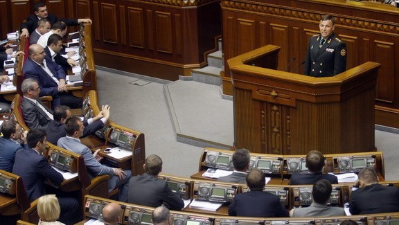 Autoriza Legislativo ucraniano estatus especial para provincias orientales 