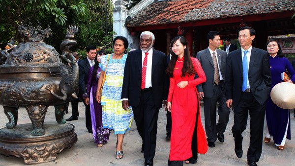 Concluye primer ministro de Vanuatu fructífera visita a Vietnam