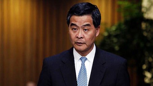 Jefe ejecutivo de Hong Kong promete restablecer el orden social 