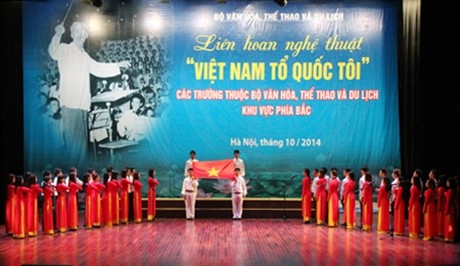 Festival artístico “Vietnam mi Patria”