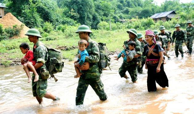 Conmemoran aniversario 70 del Ejército Popular de Vietnam