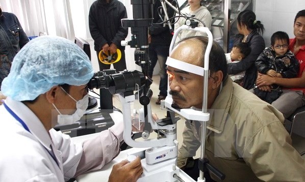 Apoya Agencia Internacional Orbis proyectos de atención ocular en región de Vietnam
