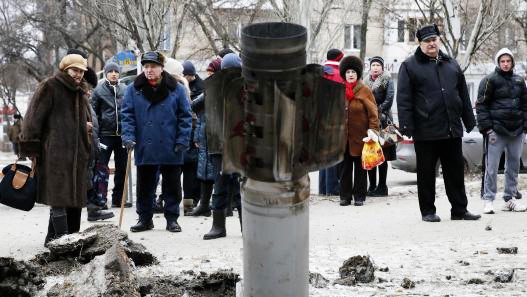 Promueve Ejército de Kiev ataques contra Mariupol en el sureste ucraniano 