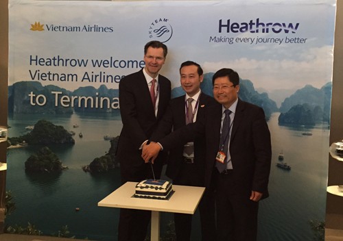 Abre Vietnam Airlines línea aérea directa a Londres
