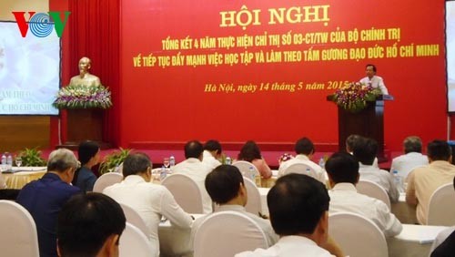 Aprenden del ejemplo moral de Ho Chi Minh en organismos estatales 