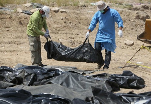 Iraq: Exhuman 470 cuerpos en Tikrit 