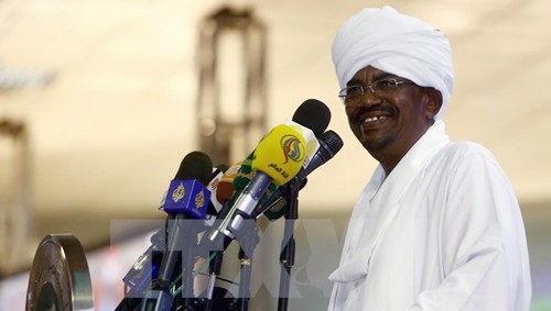 Establece Sudán nuevo gobierno de tendencia pro occidental