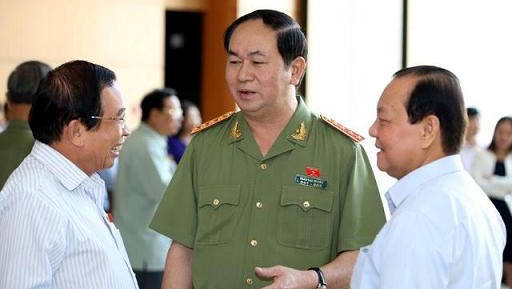 Diputados vietnamitas con proyecto de Ley Orgánica del Servicio de Investigación Penal 