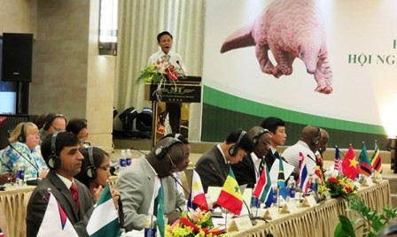 Vietnam acoge por primera vez reunión internacional sobre pangolines 