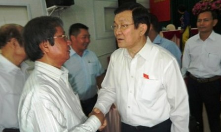 Presidente vietnamita en contacto con el electorado de Ciudad Ho Chi Minh