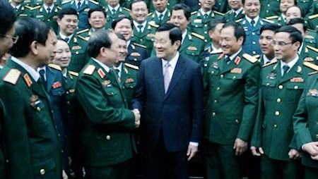 Pondera presidente vietnamita movilización de las masas en el ejército
