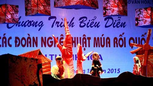 Vietnam, Alemania y Rusia presentan valores nacionales en espectáculo de títeres