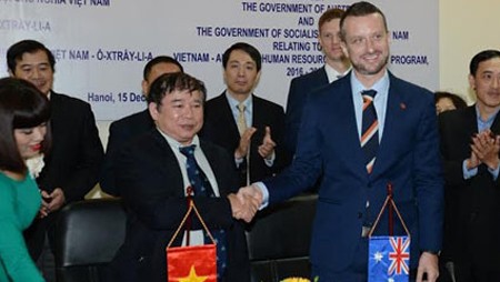 Impulsan cooperación Vietnam-Australia en desarrollo de recursos humanos