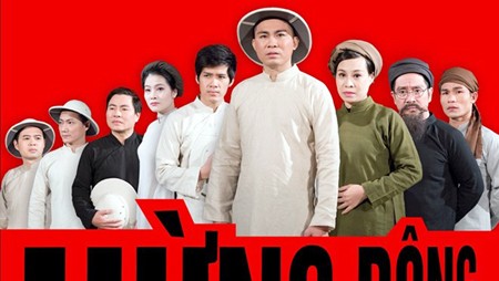 Se interpreta el drama de teatro renovador “Hừng Đông” en Hanoi