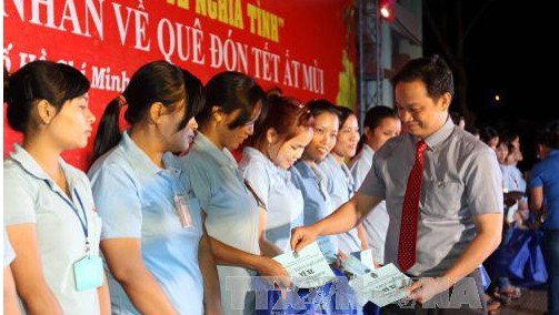 Ahorran trabajadores de Ciudad Ho Chi Minh gran cantidad de presupuesto en 2015