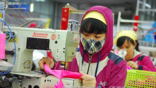 Otros 14,5 millones de trabajadores vietnamitas tendrán empleos en 2025