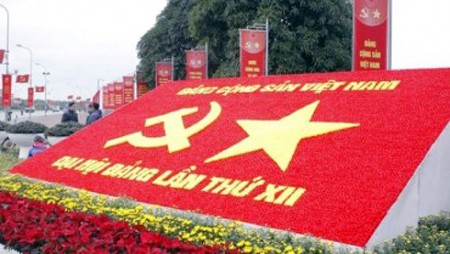 XII Congreso del Partido Comunista de Vietnam pone el beneficio supremo del Pueblo en primer orden