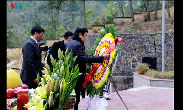 Visita presidente vietnamita provincia fronteriza de Cao Bang