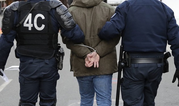Detienen a cuatro sospechosos de planificar atentado en París