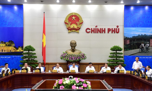 Exhorta premier vietnamita a solución sincronizada frente al cambio climático  