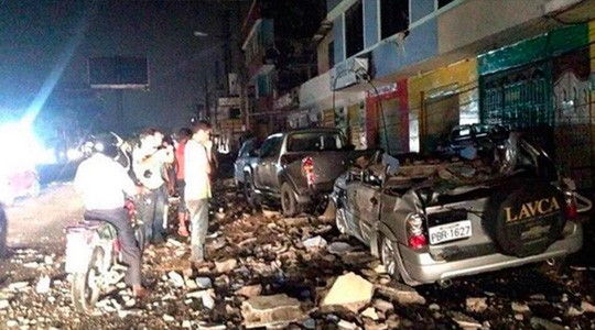 Terremoto de 7,8 grados deja al menos 77 muertos en Ecuador