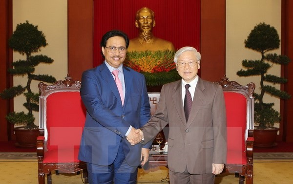 Secretario general del Partido Comunista de Vietnam recibe al primer ministro kuwaití