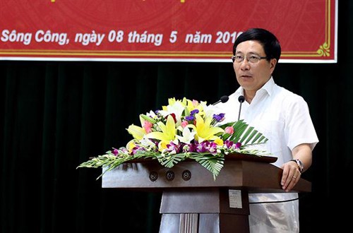 Canciller vietnamita se reúne con electores de provincia de Thai Nguyen