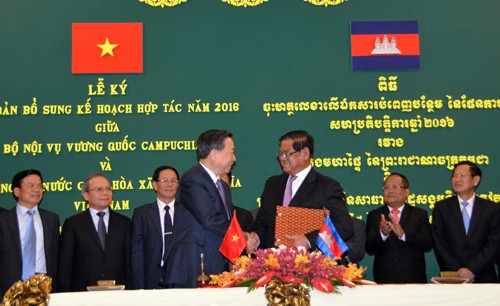 Ministro vietnamita de Seguridad Pública de visita en Camboya