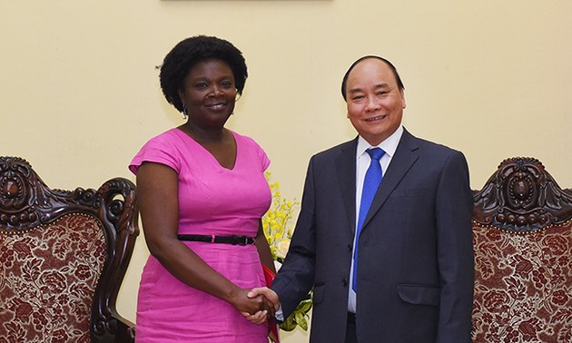    Llama premier vietnamita apoyo del Banco Mundial en enfrentamiento al cambio climático 