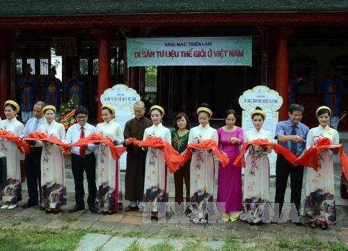 Presentan al público patrimonios documentales mundiales en Vietnam