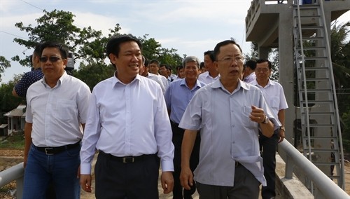 Aprecia vicepremier vietnamita superación de secuelas de desastre natural de Hau Giang  