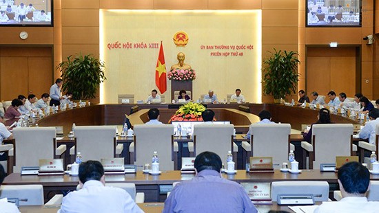 Sesiona reunión 48 del Comité Permanente del Parlamento vietnamita