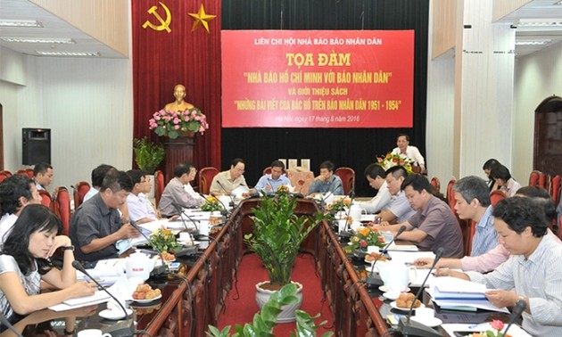 Celebran seminario “El periodista Ho Chi Minh con el diario Nhan Dan”