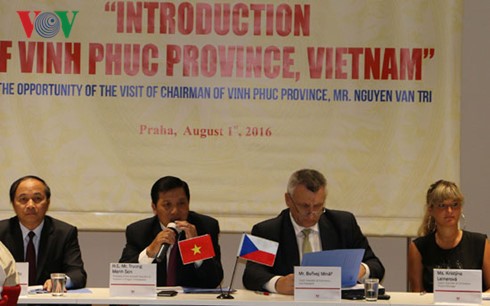 Presentan potencialidades de inversión en Vinh Phuc para la República Checa