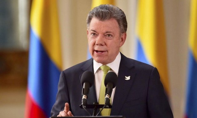 Presidente colombiano pide a organización guerrillera cesar sus secuestros