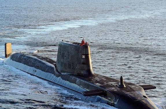 Gobierno británico invertirá casi 2 mil millones de dólares para nuevos submarinos